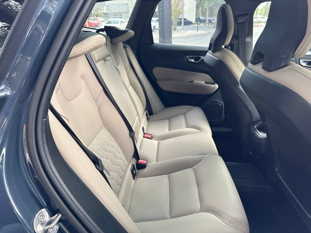 Certified 2026 Volvo XC60 B5 Plus AWD/4WD image 12