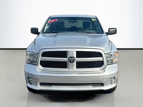 Used 2016 RAM 1500 Express AWD/4WD image 4