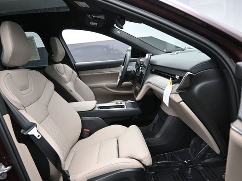 New 2025 Volvo EX90 Ultra AWD/4WD image 29