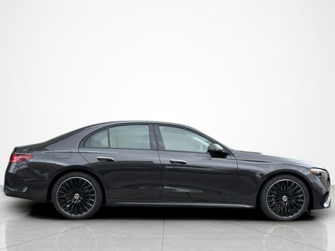 New 2026 Mercedes-Benz E 450 4MATIC Sedan image 6
