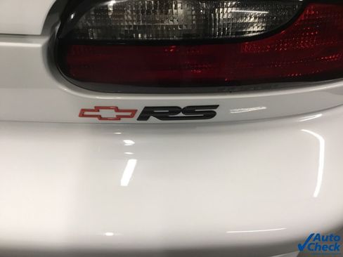 Used 1995 Chevrolet Camaro LT image 25