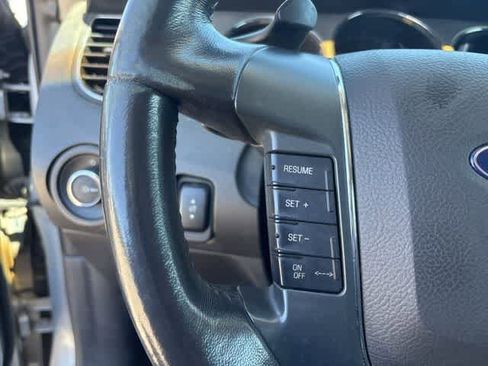 Used 2010 Ford Taurus SHO image 11