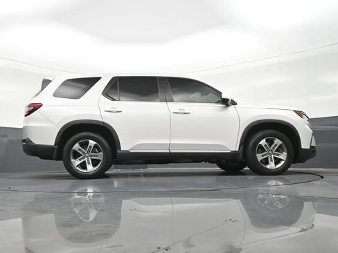 Used 2023 Honda Pilot EX-L image 22