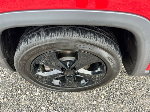 Used 2021 Jeep Compass Latitude w/ Sun and Sound Group image 21