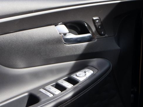 Certified 2023 Hyundai Santa Fe Calligraphy image 23