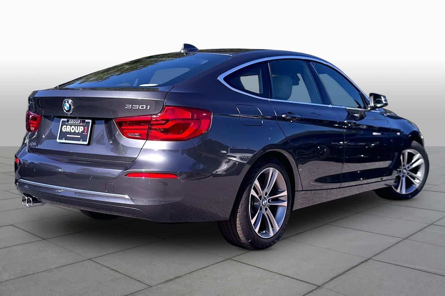 Used 2019 BMW 330i Gran Turismo xDrive w/ Premium Package AWD/4WD image 13
