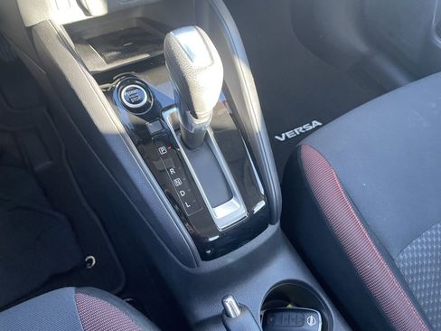 Used 2023 Nissan Versa SR w/ Lighting Package image 19