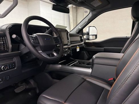 New 2026 Ford F250 Lariat w/ Lariat Ultimate Package image 6