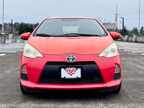 Used 2012 Toyota Prius C Two image 7