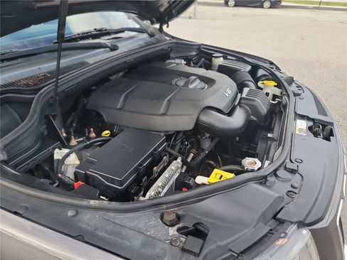 Used 2014 Jeep Grand Cherokee Limited image 24