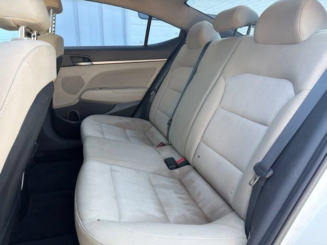 Used 2017 Hyundai Elantra Value Edition FWD image 17