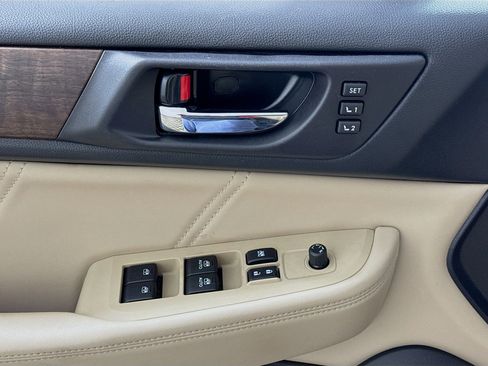 Used 2018 Subaru Outback 2.5i Limited image 22