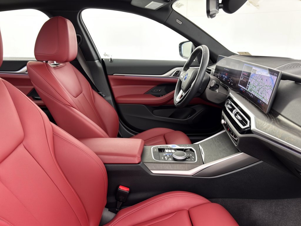 Used 2024 BMW i4 eDrive35 w/ Premium Package RWD image 30