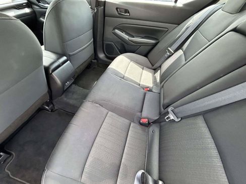 Used 2025 Nissan Altima 2.5 SV AWD/4WD image 11