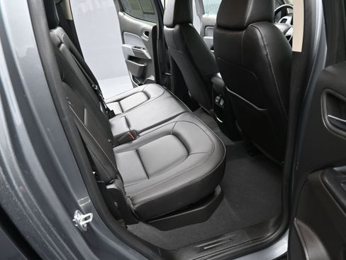 Certified 2022 Chevrolet Colorado Z71 w/ Safety Package image 18