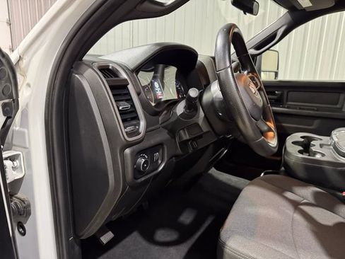 Used 2023 RAM 2500 Tradesman AWD/4WD image 11