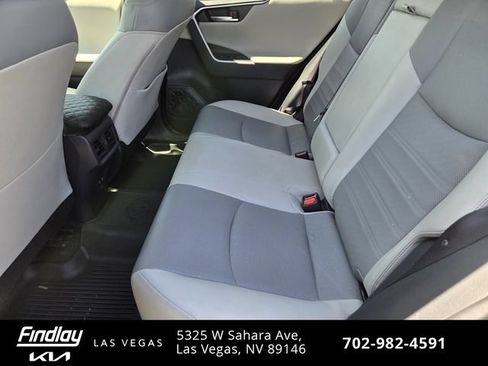 Used 2020 Toyota RAV4 Limited AWD/4WD image 13