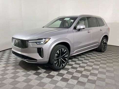 Used 2026 Volvo XC90 B6 Plus w/ Protection Package Premier AWD/4WD image 4