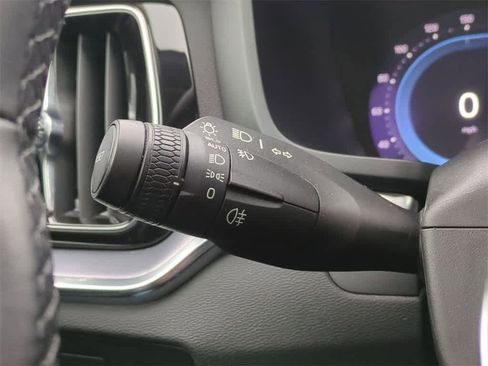 Used 2024 Volvo S60 B5 Core image 27