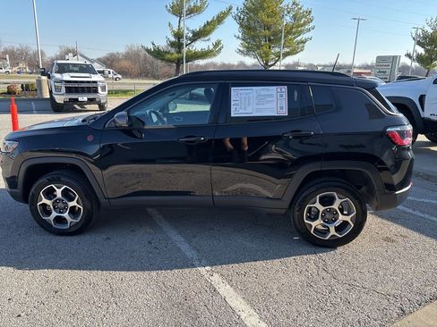 Used 2022 Jeep Compass Trailhawk w/ Trailhawk Convenience Group image 18