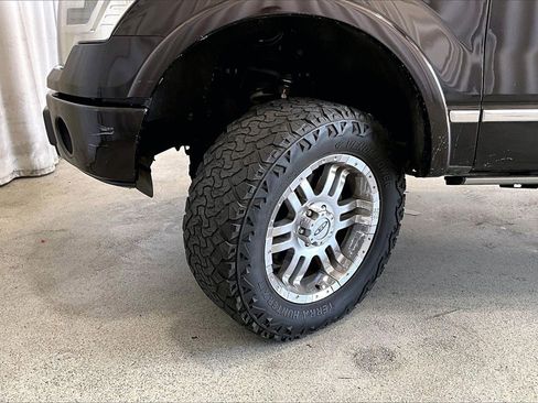 Used 2014 Ford F150 Platinum image 20