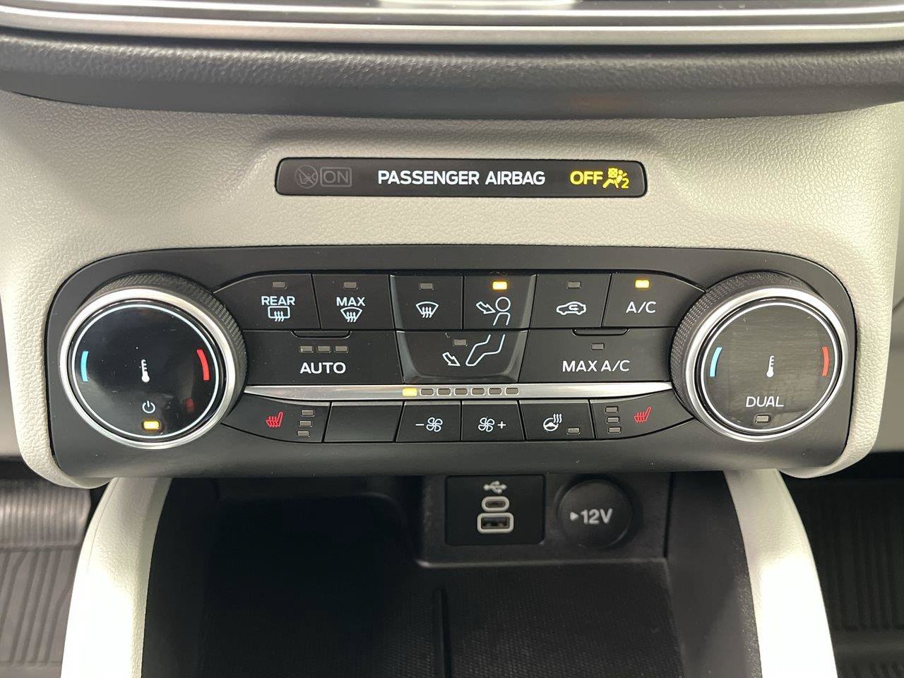 Used 2024 Ford Escape Active AWD/4WD image 25