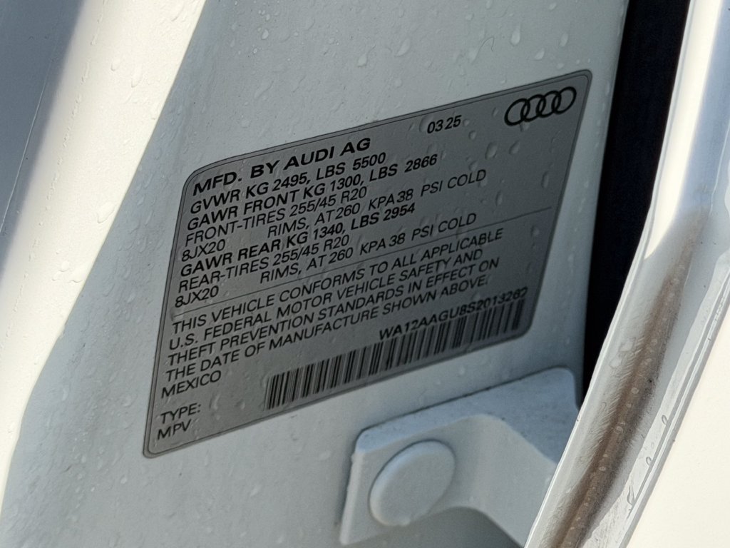 Used 2025 Audi Q5 Premium w/ Premium Plus AWD/4WD image 28