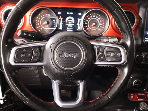 Used 2021 Jeep Wrangler Unlimited Rubicon AWD/4WD image 3