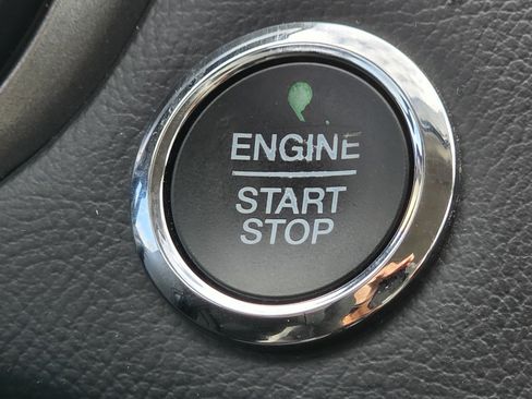 Used 2018 Ford Fusion S image 30