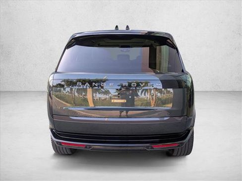 Certified 2024 Land Rover Range Rover Long Wheelbase SE AWD/4WD image 7
