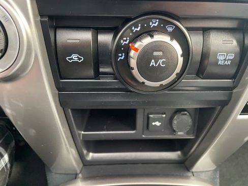 Used 2023 Toyota 4Runner SR5 Premium image 30