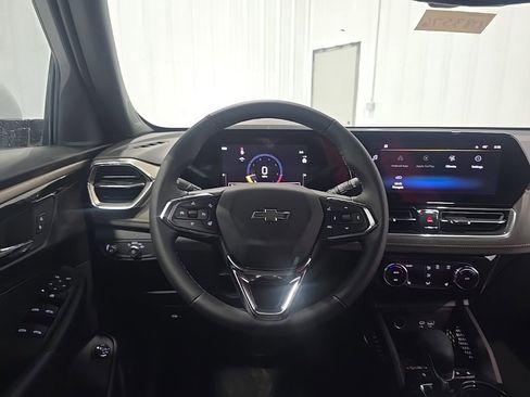 New 2026 Chevrolet TrailBlazer ACTIV w/ Convenience Package image 2