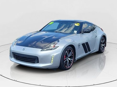 Used 2020 Nissan 370Z Coupe RWD image 25