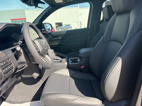 New 2026 Toyota Tacoma Limited image 16