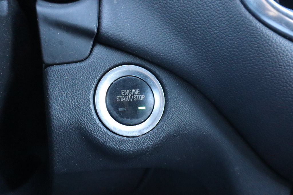 Used 2021 Chevrolet Equinox LT FWD image 15