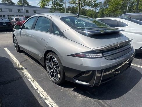 Used 2023 Hyundai Ioniq 6 SEL RWD image 7