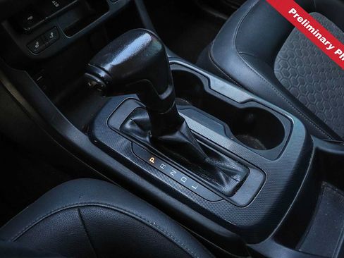 Used 2017 Chevrolet Colorado Z71 RWD image 17