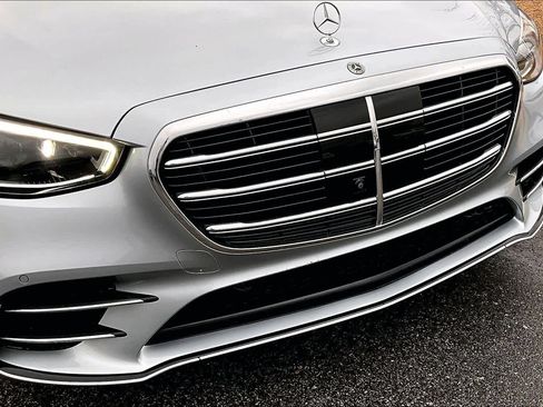 Certified 2022 Mercedes-Benz S 500 4MATIC image 29