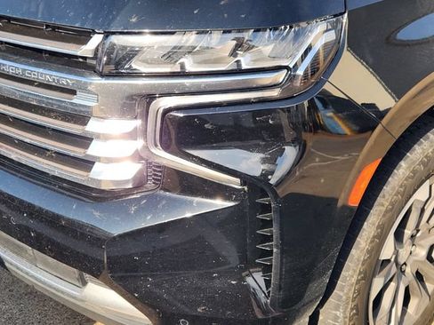 Used 2023 Chevrolet Tahoe High Country AWD/4WD image 6