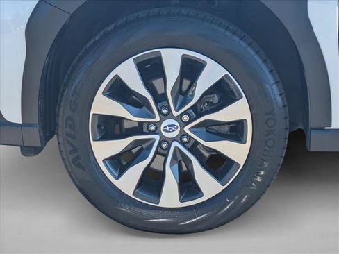 Used 2024 Subaru Outback Limited AWD/4WD image 25