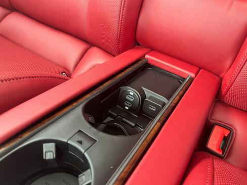 Used 2023 Porsche Panamera image 27