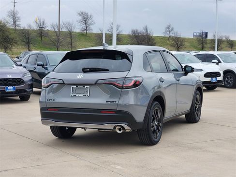 New 2026 Honda HR-V Sport image 3