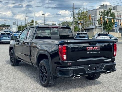Used 2025 GMC Sierra 1500 Elevation AWD/4WD image 3