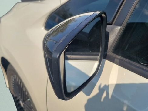 Used 2023 Nissan Leaf SV Plus image 5