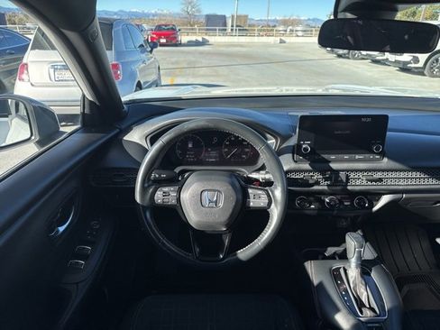 Used 2023 Honda HR-V Sport image 21
