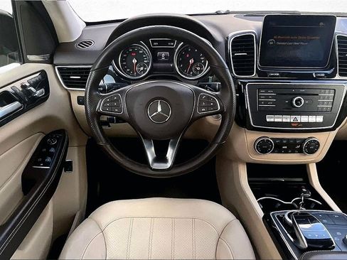 Used 2017 Mercedes-Benz GLE 350 4MATIC image 9