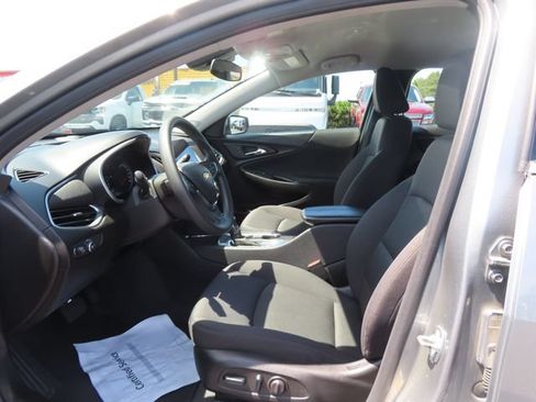 Used 2024 Chevrolet Malibu LT FWD image 14