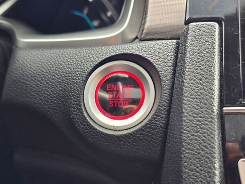 Used 2020 Honda Civic EX image 32