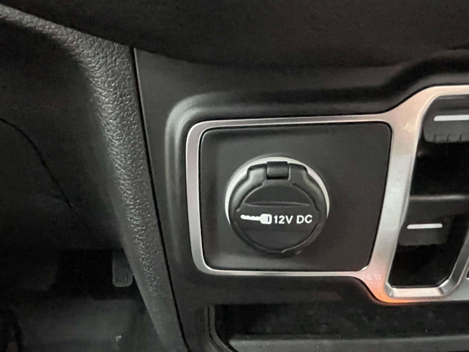 Used 2025 Jeep Wrangler Unlimited Sport AWD/4WD image 29