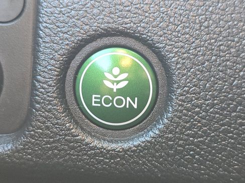 Used 2024 Honda Ridgeline Sport image 25